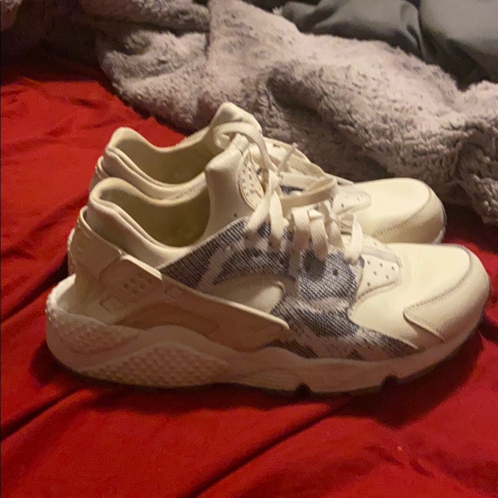 Snake Skin Huaraches